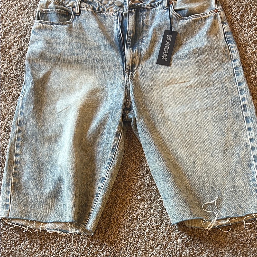 Bermuda loose fit  Faded Blue Jean Shorts for women
